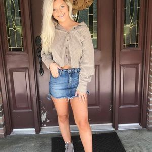 Meet your Posher, Ashton